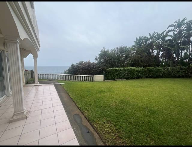 8 BEDROOM HOUSE FOR SALE IN BALLITO CENTRAL
